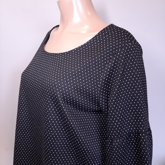 REITMANS Dotted Bell Sleeve Boxy Boat Neck Top - Picture 7 of 11